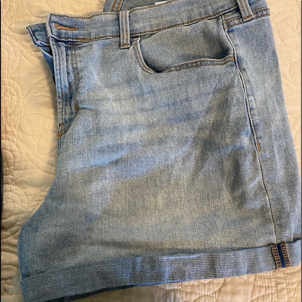 Old Navy shorts